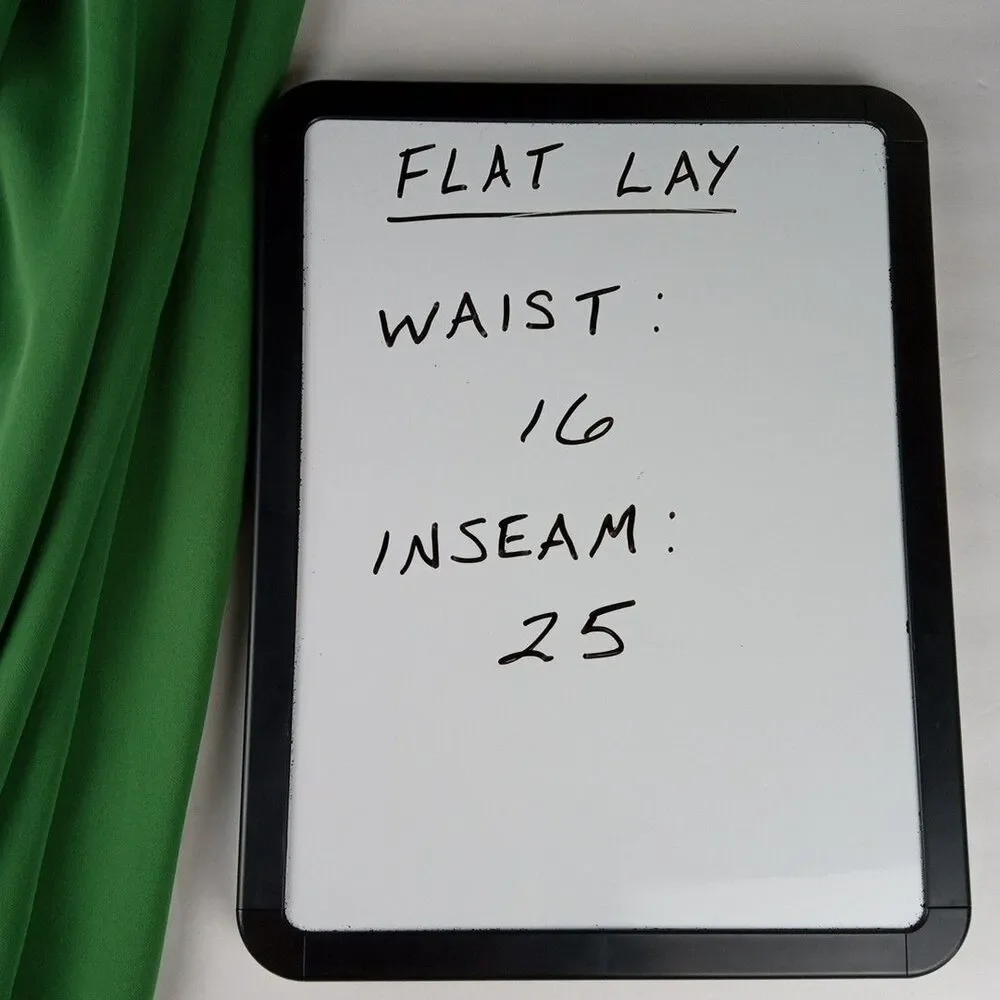 Chico's Wide Leg Crop Pants Kelly Green Eyelet Scallop Hem Sz 8 Preppy NWT $119 - Picture 13 of 14